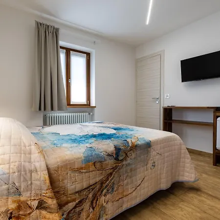 Locazione Turistica Da Dagat Affittacamere Envie